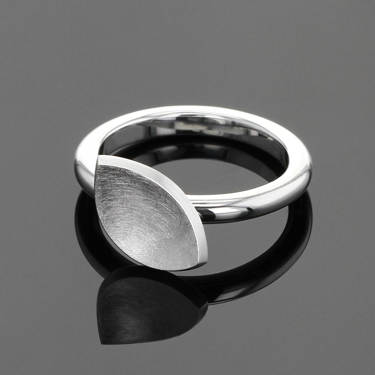 Unique silver rings made in Mauritius