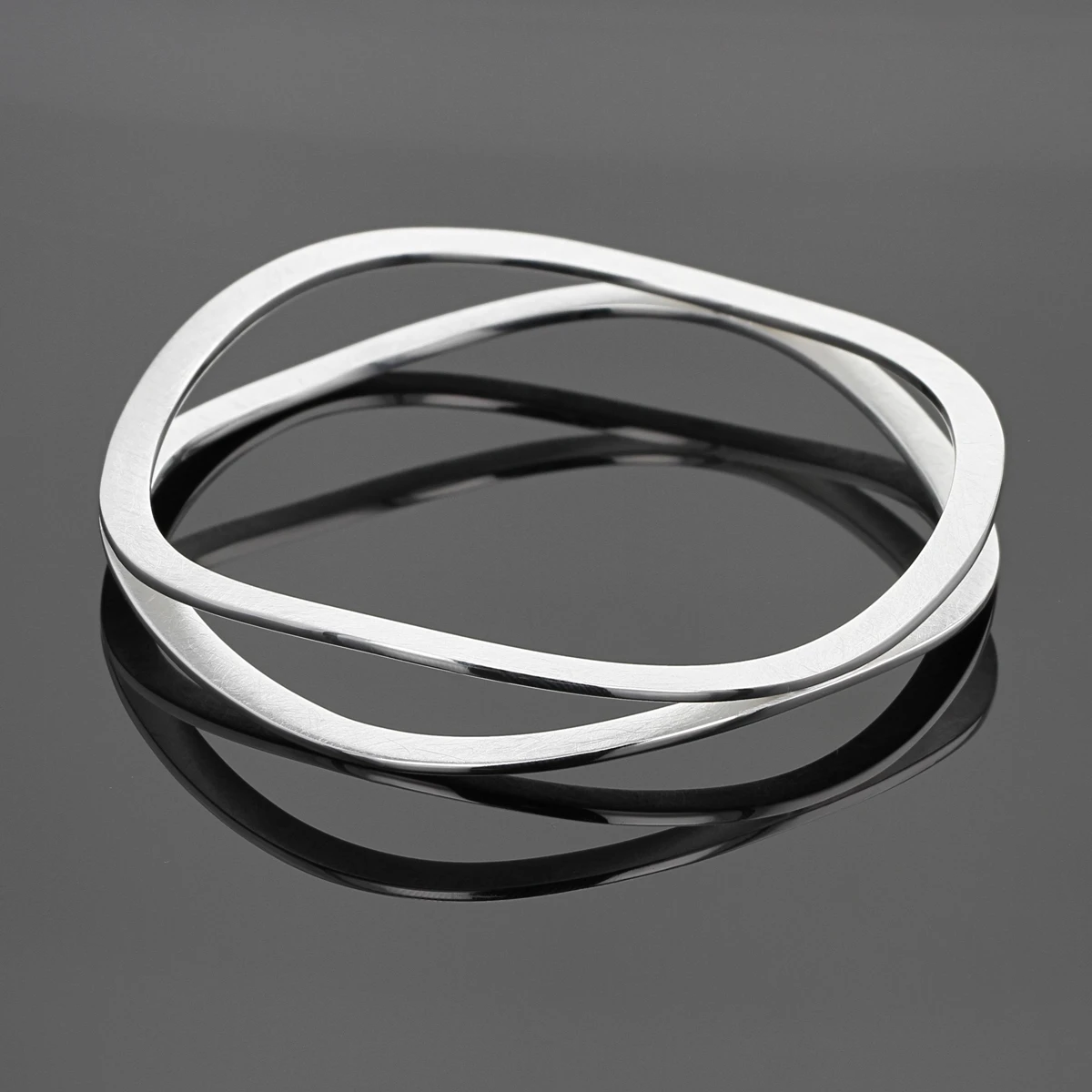 Silver bangle