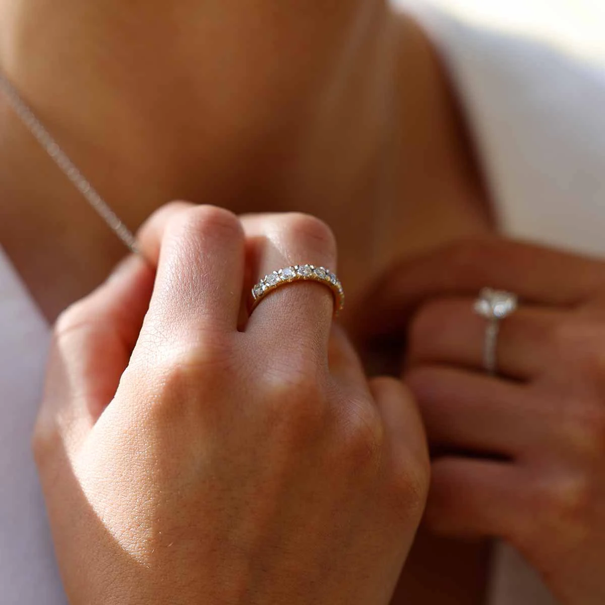 Luxury diamond wedding band