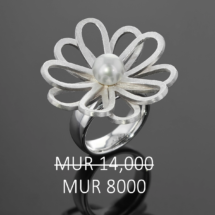 Pearl ring on sale