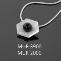 Onyx pendant on sale