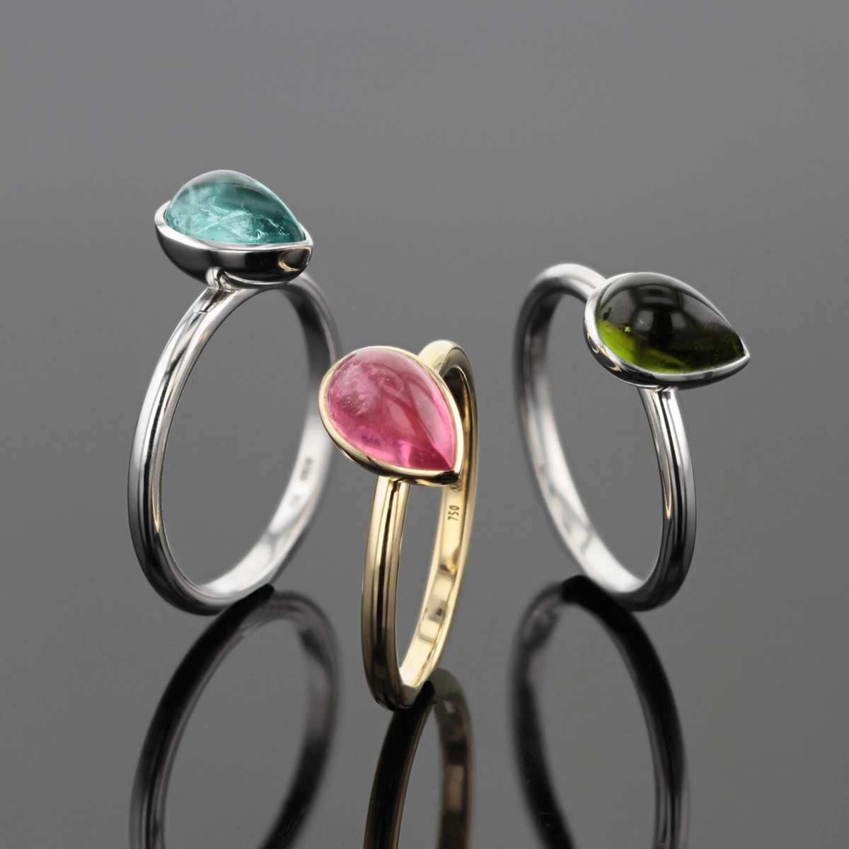 18ct gold rings with Tourmaline