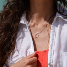 Mauritius map pendant small 3853